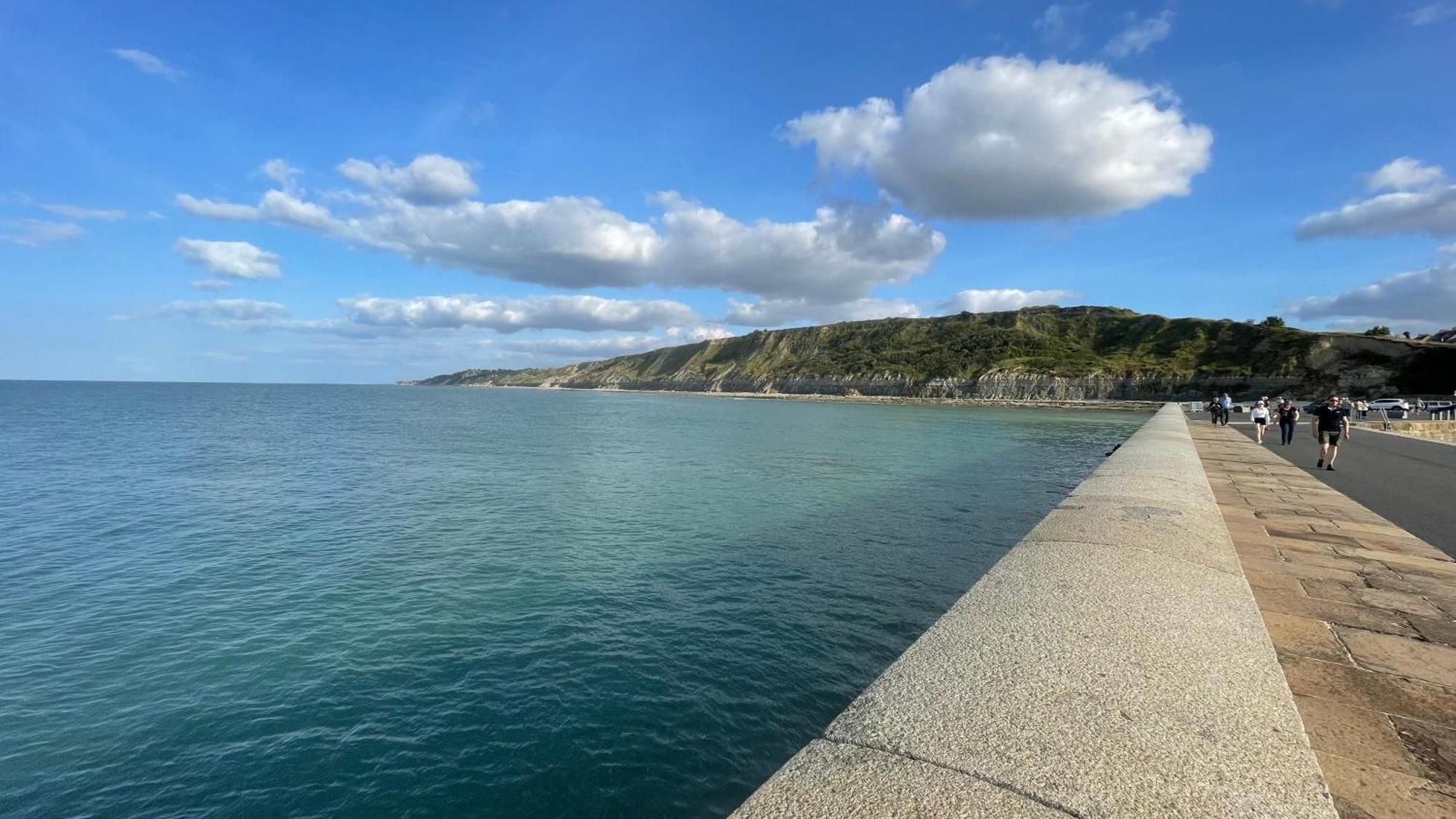 Maison Calme Et Cosy A Port-En-Bessin Pres Du Golf Et De La Mer מראה חיצוני תמונה