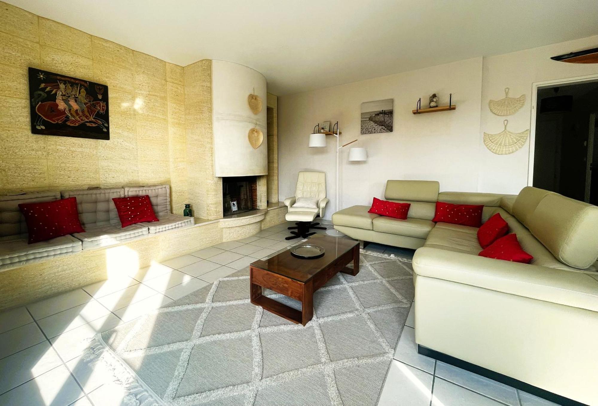 Maison Calme Et Cosy A Port-En-Bessin Pres Du Golf Et De La Mer מראה חיצוני תמונה