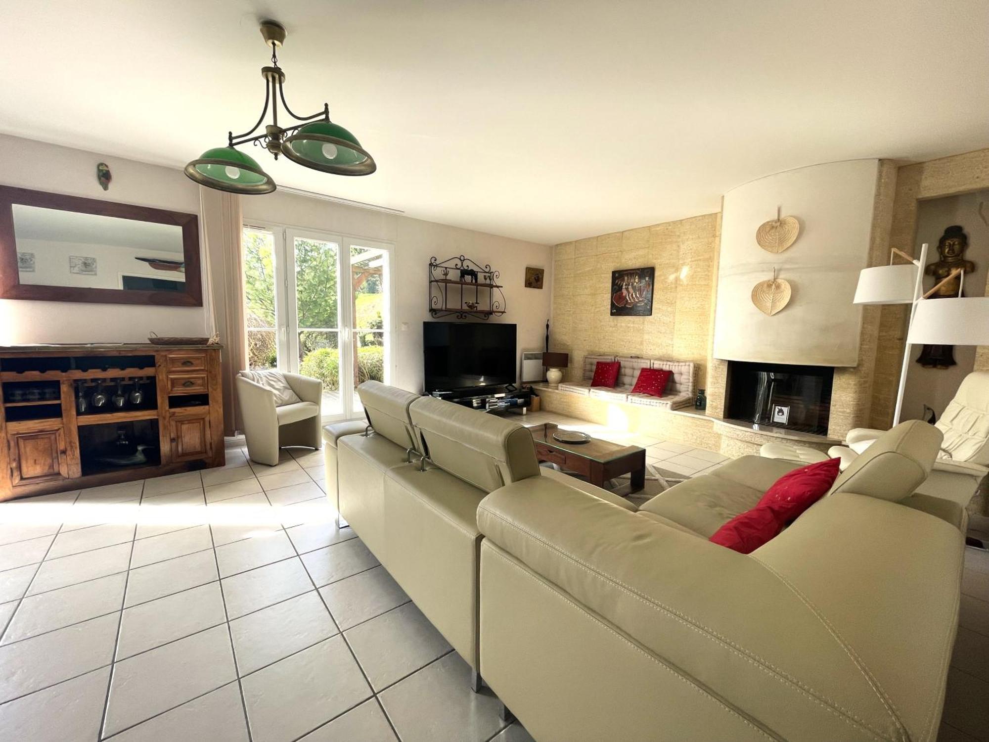 Maison Calme Et Cosy A Port-En-Bessin Pres Du Golf Et De La Mer מראה חיצוני תמונה