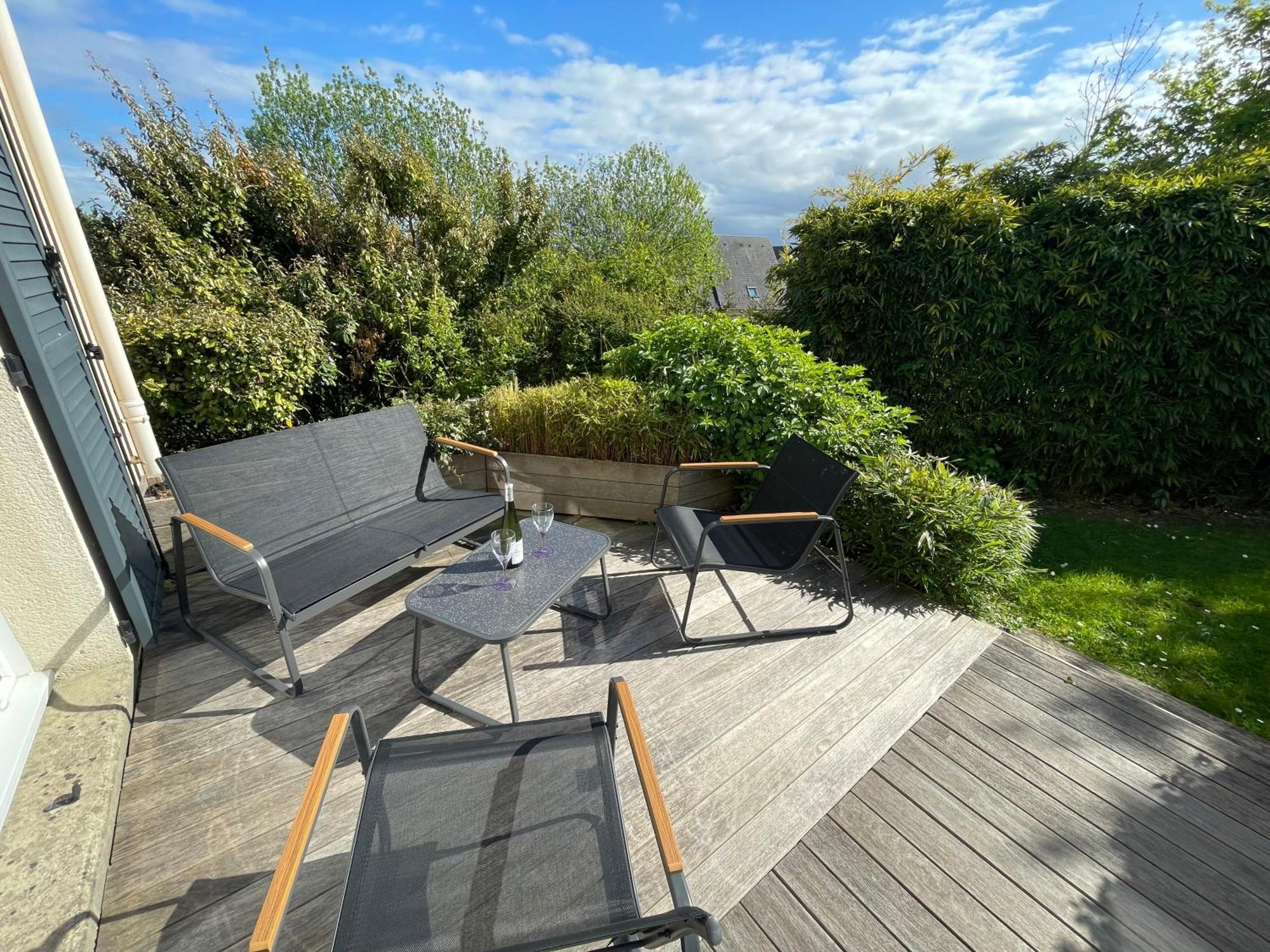 Maison Calme Et Cosy A Port-En-Bessin Pres Du Golf Et De La Mer מראה חיצוני תמונה
